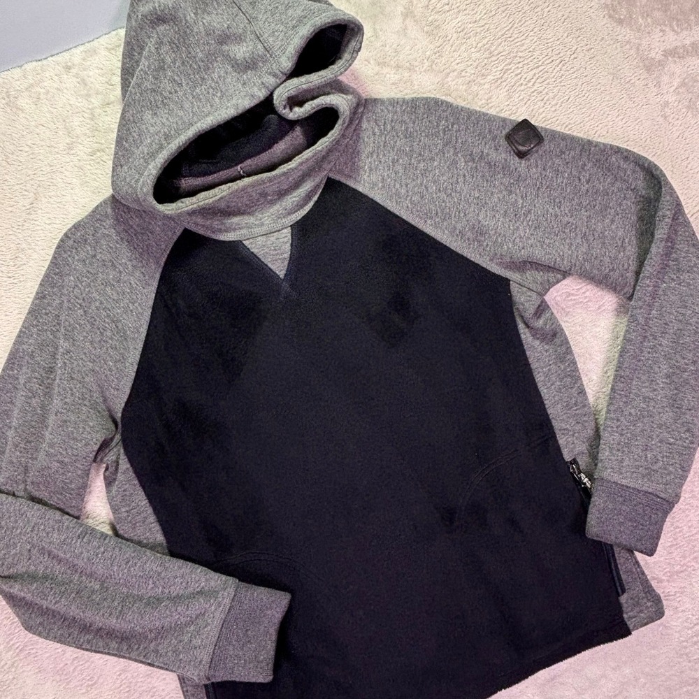 Burton Women Rolston Tech Fleece Hoodie Medium Gray Navy Blue Cowl Neck Pullover
